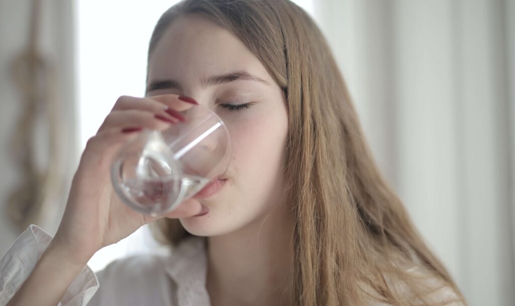 Cara Memastikan Air Minum di Rumah Anda Selalu Bersih
